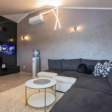 Goran Apartman Porec